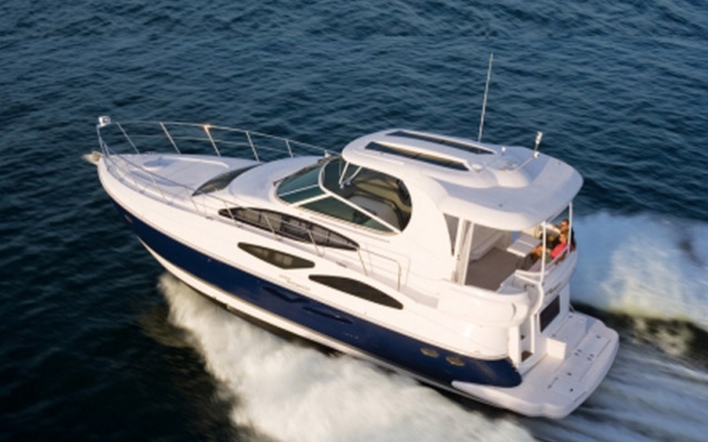 2012 Cruisers 455 Express Motoryacht