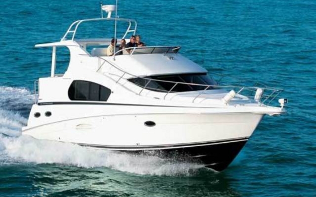 2015 Silverton 35 Motor Yachts
